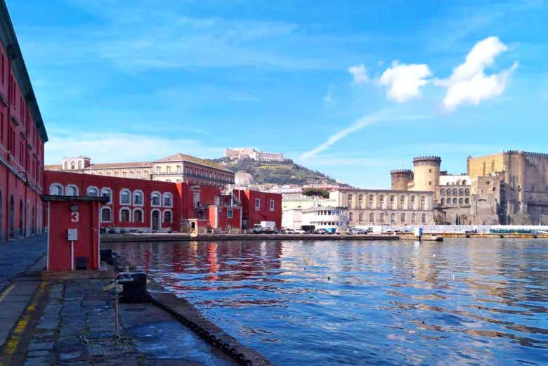Molo di San Vincenzo a Napoli