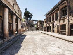 Strada del Sito Archeologico di Ercolano